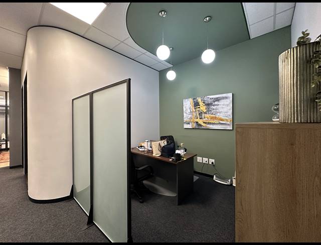 167M² OFFICE TO LET IN DOORNKLOOF